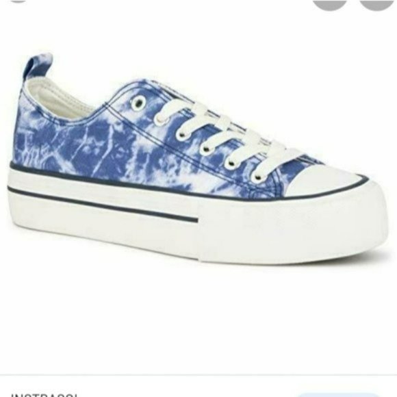Olivia Miller Shoes - Olivia Miller Serena Laceup Sneakers-7